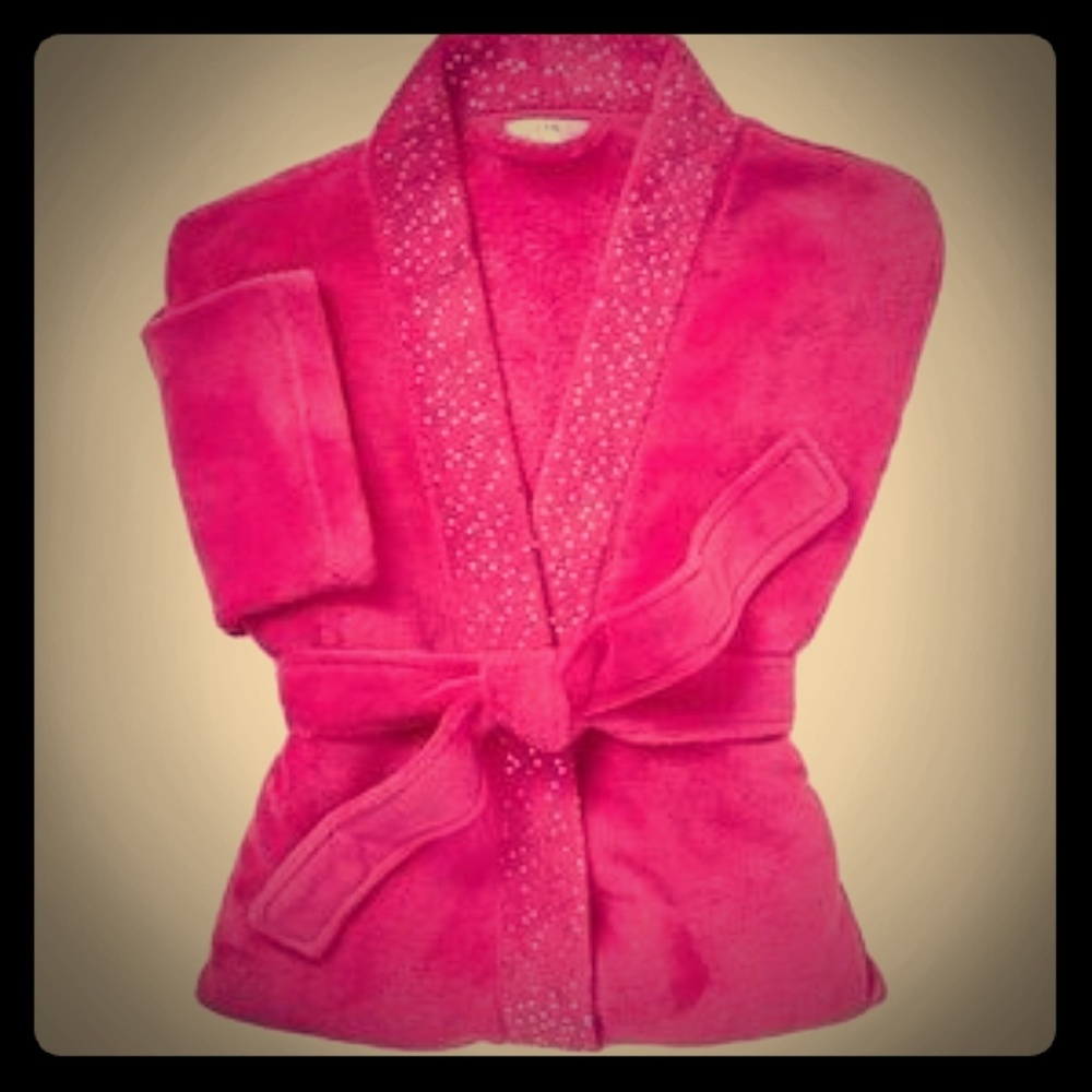 2018 Ulta Beauty Plush Robe